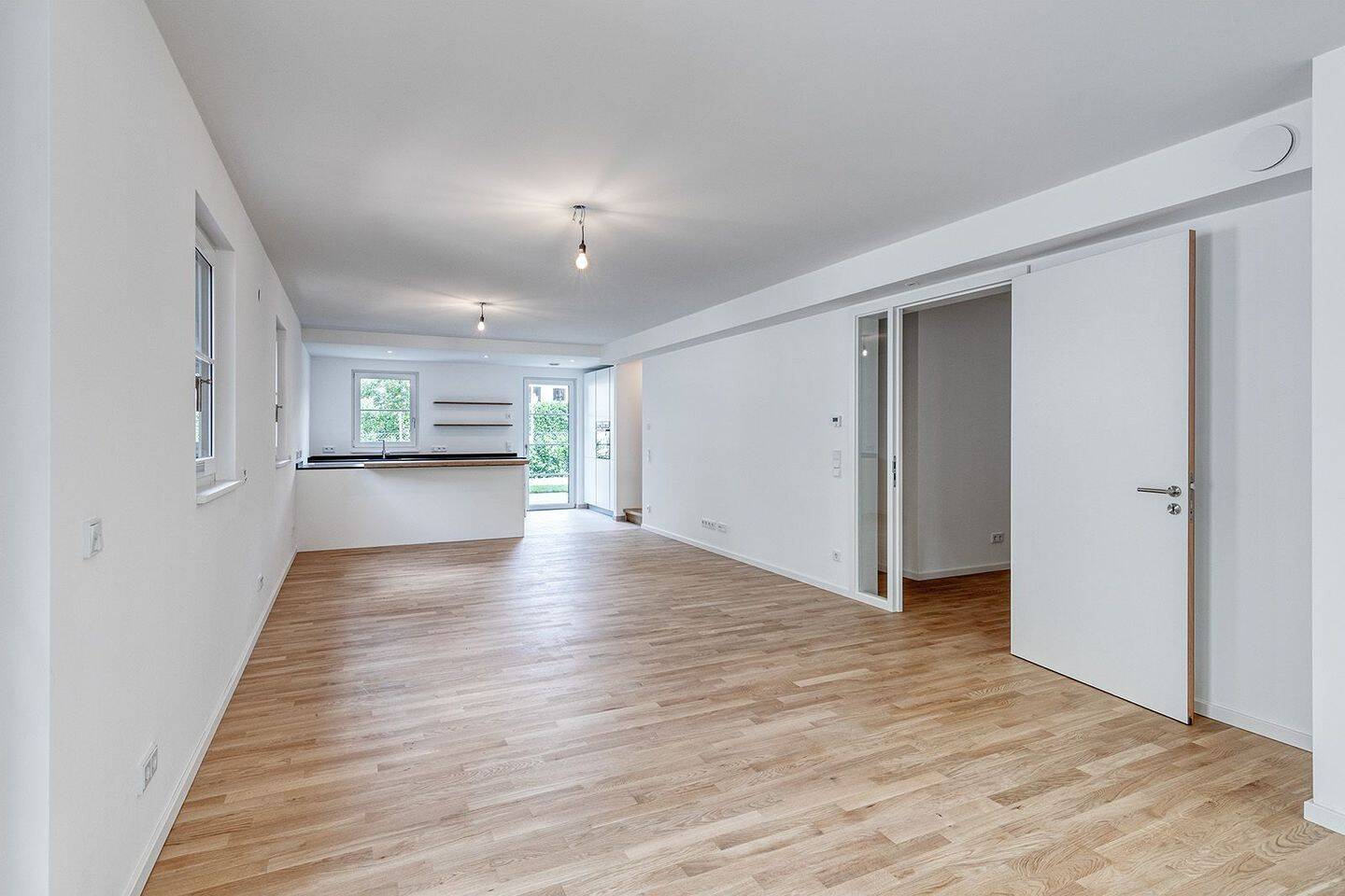 ***Exklusive 3-Zimmer Gartenwohnung mit Hobbyraum in München Solln*** – München – Bild 1 von 27