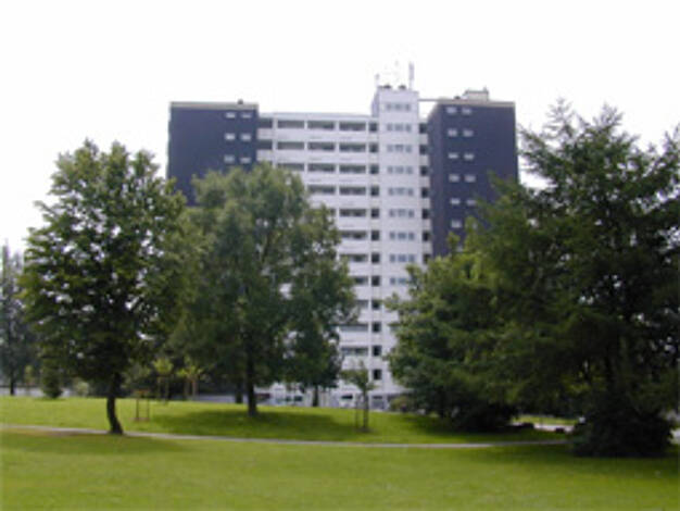Wohnung zur Miete 389 € 3 Zimmer 66,2 m² 8. Geschoss Karl-Arnold-Straße 6 Lüttringhausen Remscheid 42899