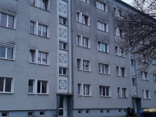 Wohnung zur Miete 289 € 2 Zimmer 48,3 m² EG R.-Köcher-Straße 3 Lobenstein Bad Lobenstein 07356