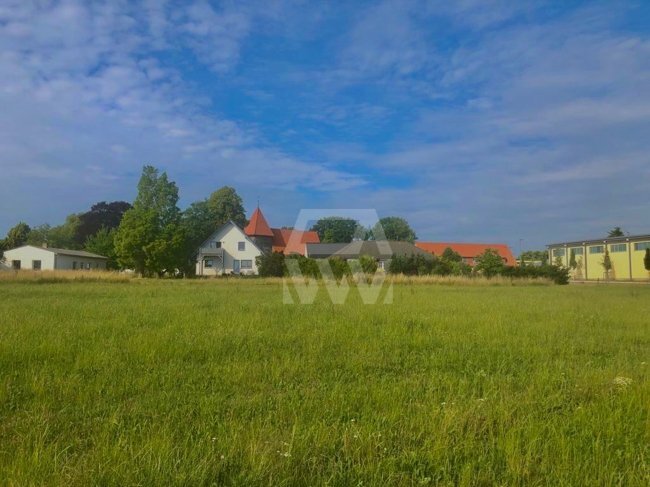 Haus zum Kauf 280 m²<br/>Wohnfläche 646 m²<br/>Grundstück Rethwisch Börgerende-Rethwisch 18211