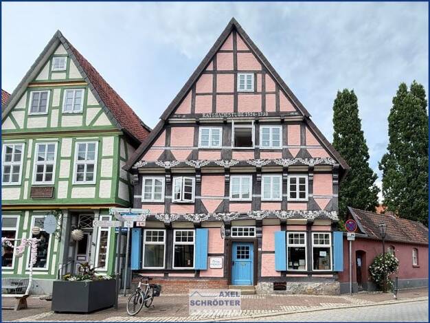Haus zum Kauf 495.000 € 10 Zimmer 208 m² 467 m² Grundstück Altstadt Celle 29221
