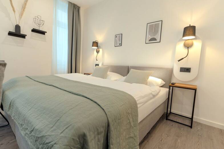 WG-Zimmer zur Miete Wohnen auf Zeit 699 € 16 m² 1. Geschoss frei ab sofort Taunusstraße HH Bahnhofsviertel Frankfurt am Main 60329