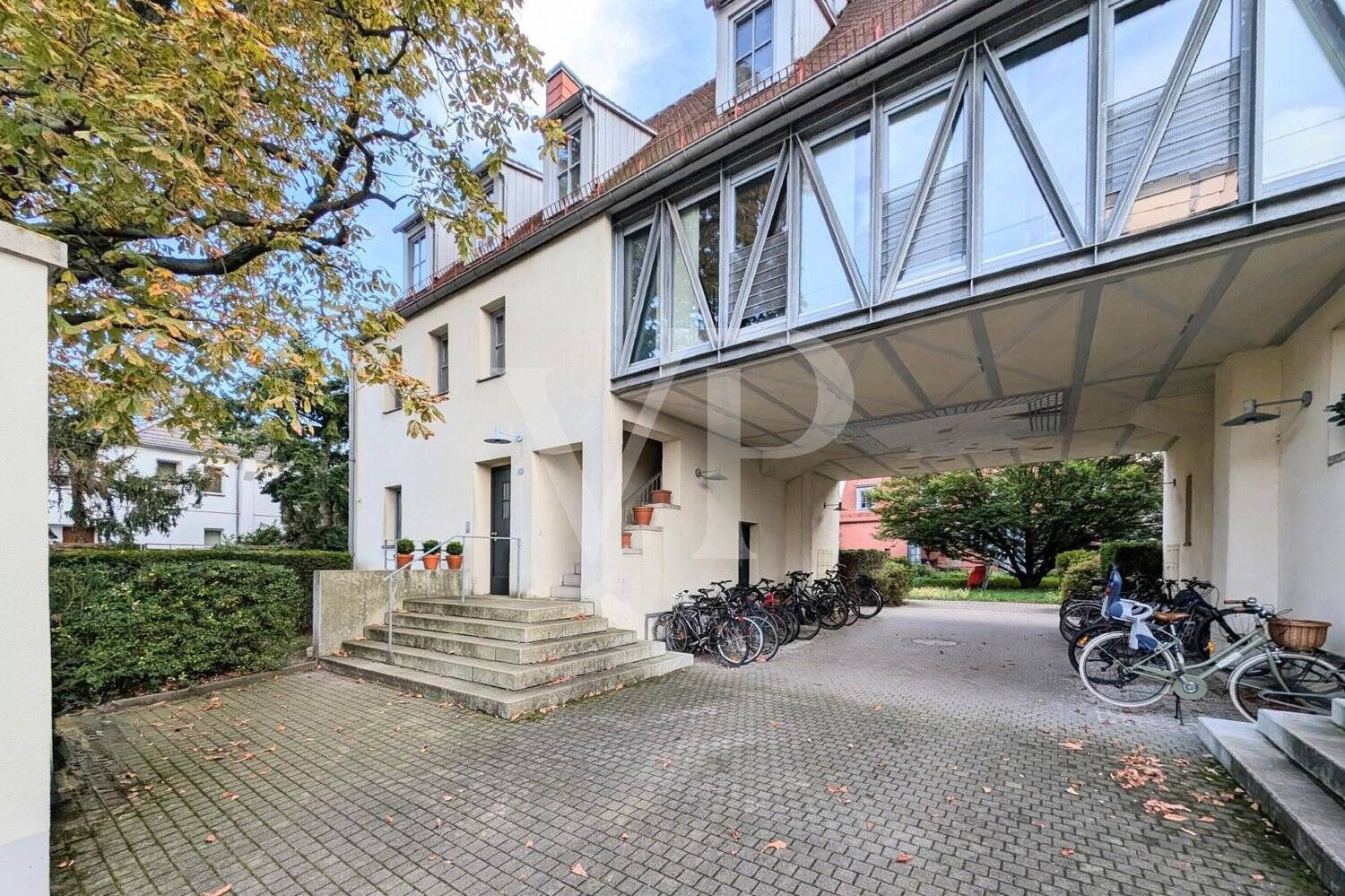 Property thumbnail 3