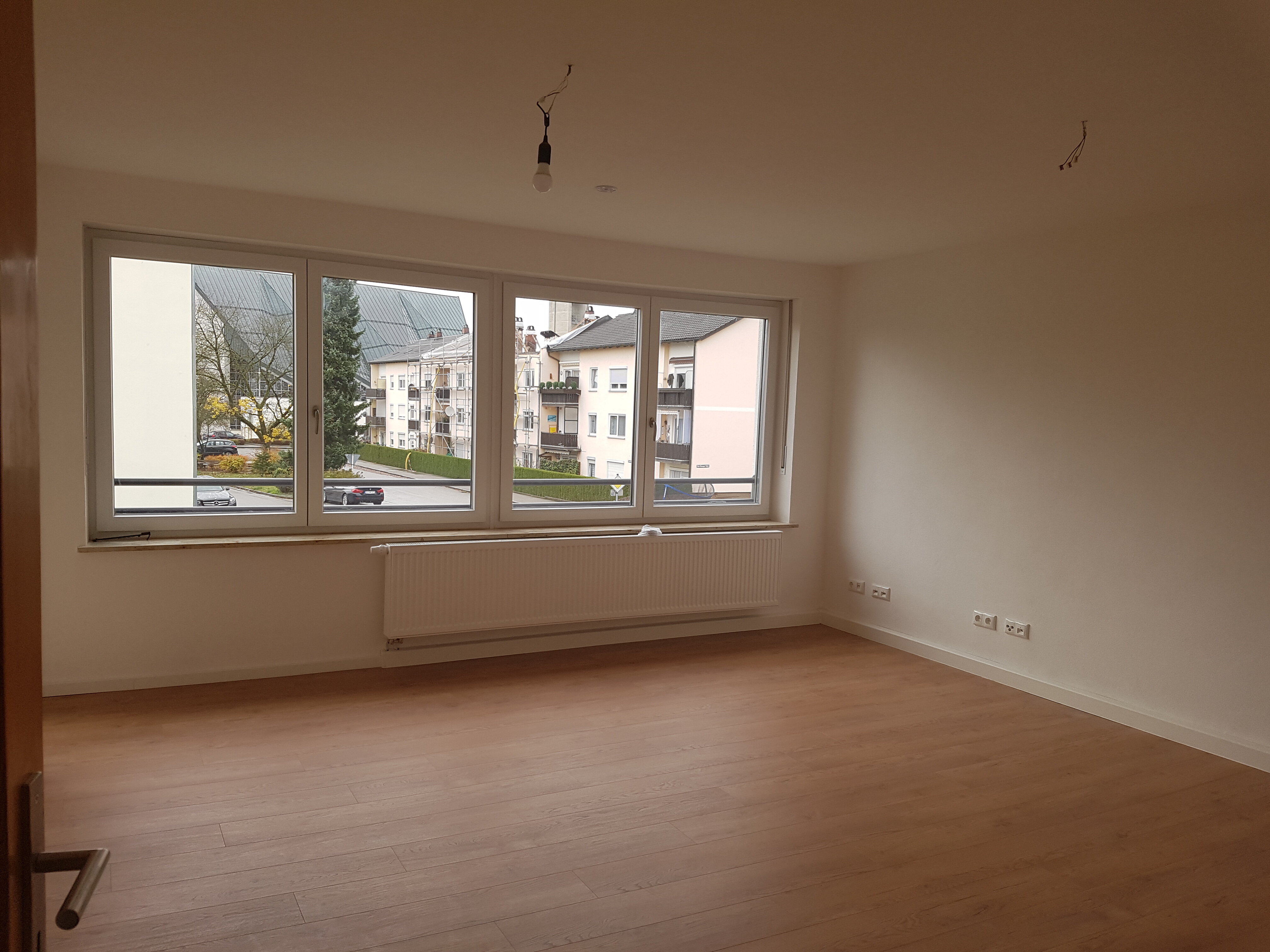 Studio zur Miete 760 € 3 Zimmer 90 m²<br/>Wohnfläche 1.<br/>Geschoss 01.05.2025<br/>Verfügbarkeit Hermann-Selzer-Str. 26 Altötting Altötting 84503