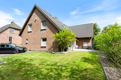 Maisonette zur Miete 1.750 € 4,5 Zimmer 140 m² Geschoss 2/3 frei ab 01.09.2025 Berkenthin 23919