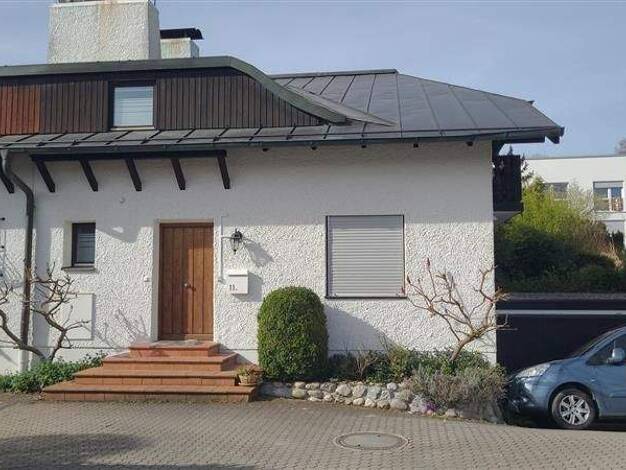 Doppelhaushälfte zur Miete 2.800 € 6 Zimmer 200,2 m² 450 m² Grundstück frei ab 16.04.2026 Sackstraße 11a Gauting 82131