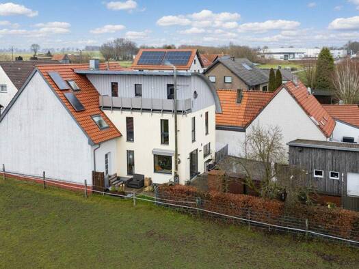 Mehrfamilienhaus zum Kauf 440.000 € 9 Zimmer 295,2 m² 842 m² Grundstück Meerhof Marsberg / Meerhof 34431