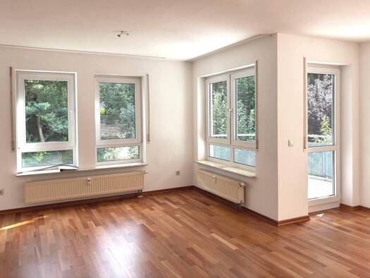 Wohnung zum Kauf 299.500 € 3 Zimmer 74 m² 1. Geschoss frei ab sofort Schorndorf Schorndorf 73614