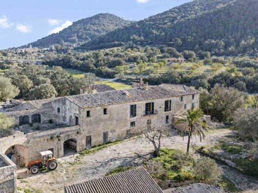 Herrenhaus zum Kauf 5.000.000 € 500 m² 728.851 m² Grundstück Algaida 07210