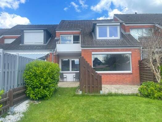 Reihenmittelhaus zur Miete 1.350 € 4 Zimmer 99 m² 172 m² Grundstück frei ab sofort Stade 21682