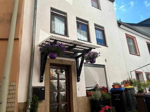 Reihenhaus zur Miete 980 € 5,5 Zimmer 105 m² 56 m² Grundstück frei ab sofort Bad Kreuznach Bad Kreuznach 55545