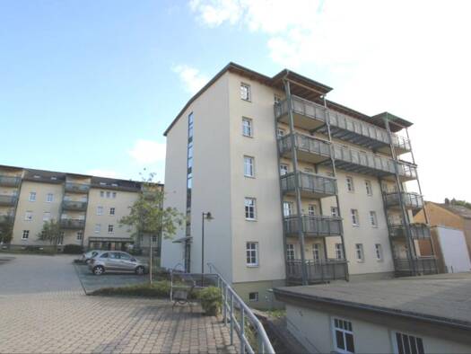 Wohnung zur Miete 397 € 2 Zimmer 66,1 m² 3. Geschoss frei ab sofort Karl-Liebknecht-Straße 1 c Ostviertel Gera 07546