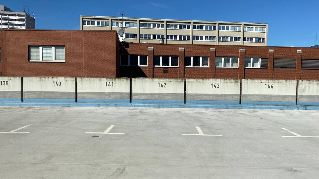 Parkhaus zur Miete provisionsfrei 83,30 € Bocholter Straße 2 Lebenstedt Salzgitter 38226