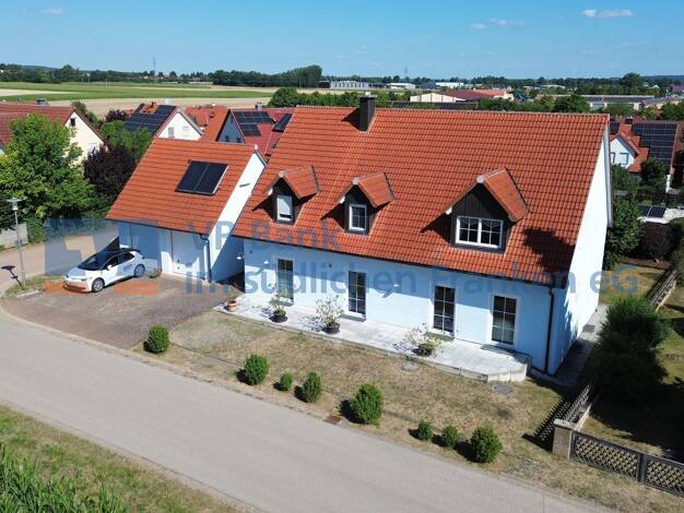 Mehrfamilienhaus zum Kauf als Kapitalanlage geeignet 560.000 € 8 Zimmer 197,1 m² 731 m² Grundstück Aha Gunzenhausen 91710
