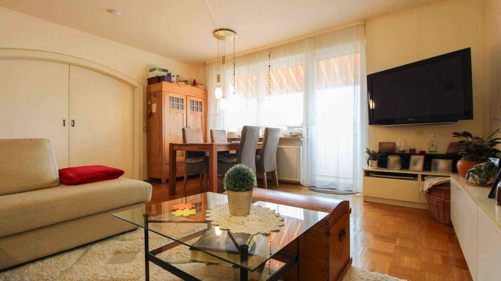 Wohnung zum Kauf 259.900 € 3 Zimmer 72,4 m² 2. Geschoss Mühlheim Mühlheim am Main 63165