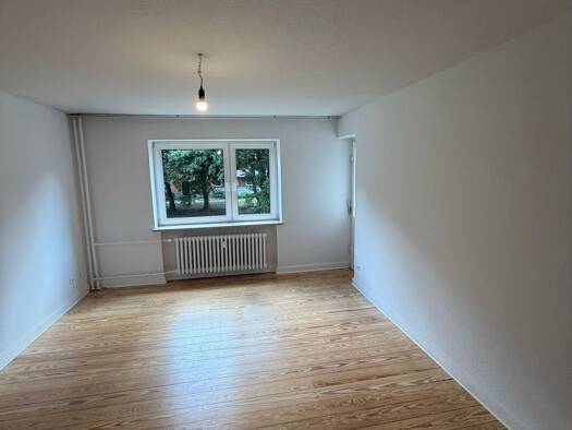 Wohnung zur Miete 609 € 2 Zimmer 59,1 m² 1. Geschoss frei ab 01.09.2026 Insterburger Straße 14 Neumühlen-Dietrichsdorf Neumühlen - Dietrichsdorf 24149