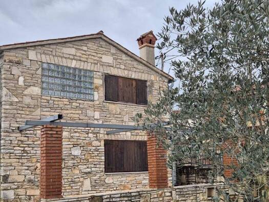 Einfamilienhaus zum Kauf 290.000 € 5 Zimmer 852 m² Grundstück Marčana 52206