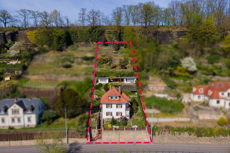 Einfamilienhaus zum Kauf 450.000 € 7 Zimmer 144,9 m² 1.316 m² Grundstück Pirna Pirna 01796
