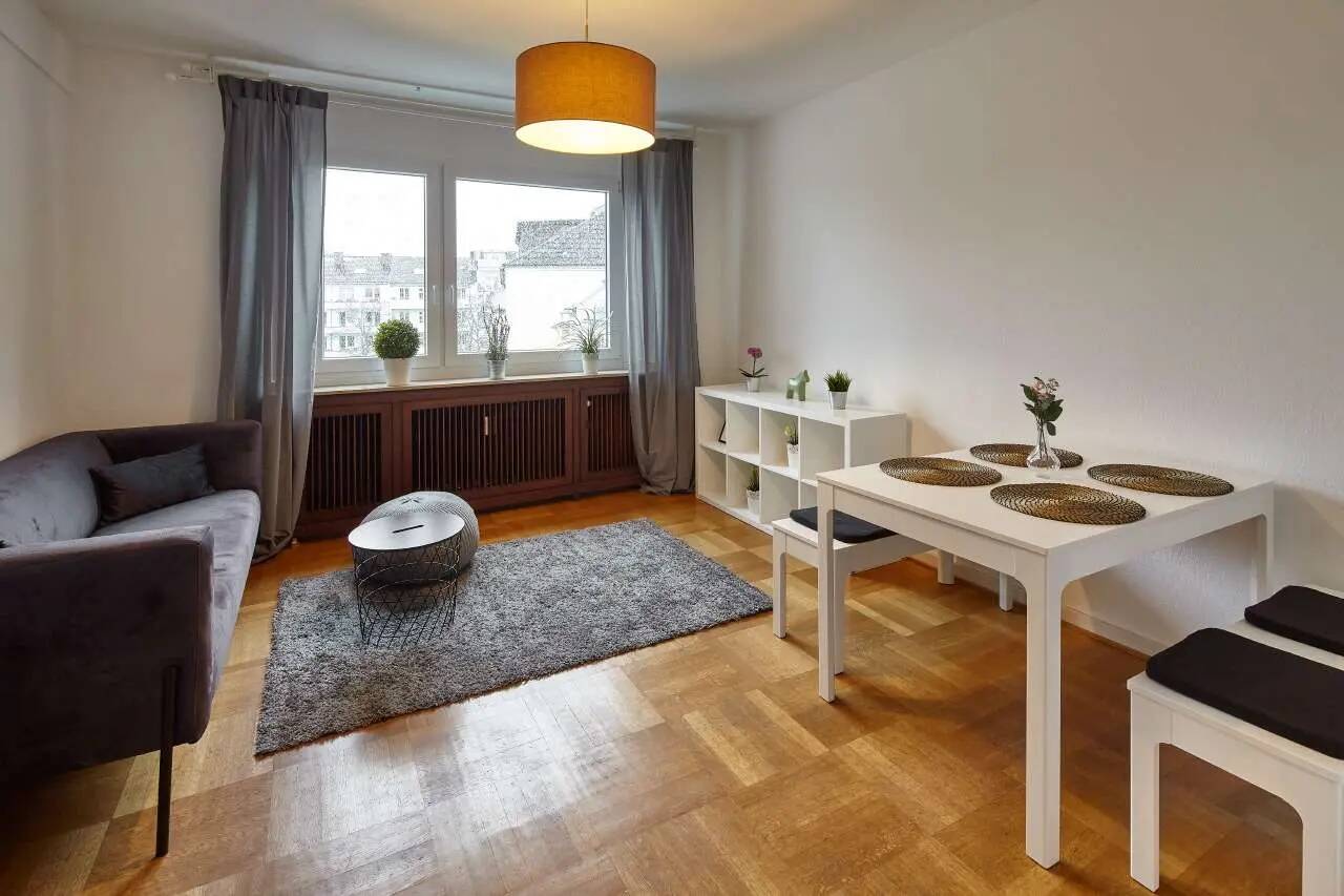 Property thumbnail 6