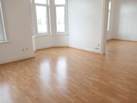 Wohnung zur Miete 750 € 4,5 Zimmer 150 m² 1. Geschoss Innenstadt Hameln 31785