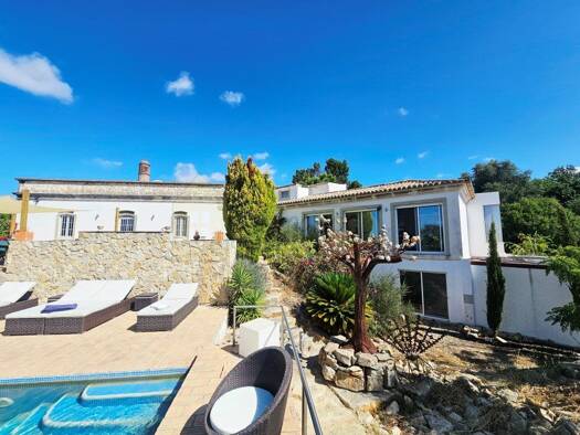 Haus zum Kauf 1.600.000 € 332 m² 23.400 m² Grundstück Santa Bárbara De Nexe 8005
