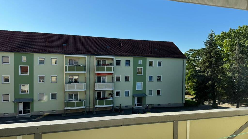 Wohnung zur Miete 471 € 3 Zimmer 72,5 m² 2. Geschoss Strehla 01616