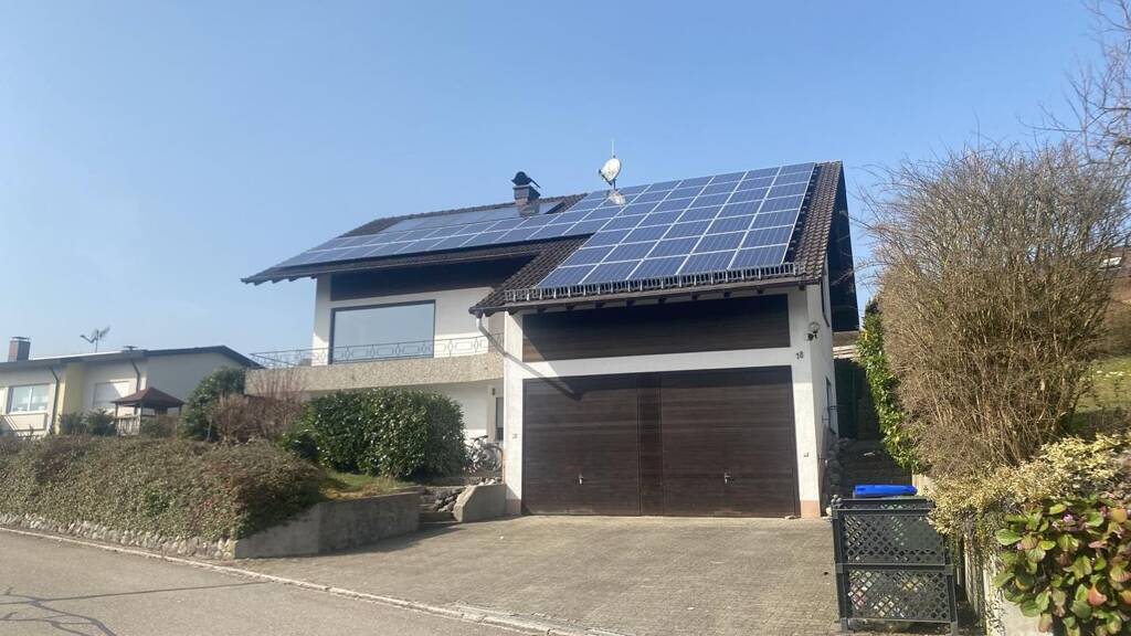 Einfamilienhaus zur Miete 2.500 € 8 Zimmer 297 m² 920 m² Grundstück frei ab 10.10.2026 Albbruck 79774