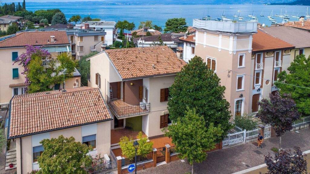 Haus zum Kauf 1.600.000 € 294 m² Via Dante Alighieri 27 Bardolino (VR) 37011