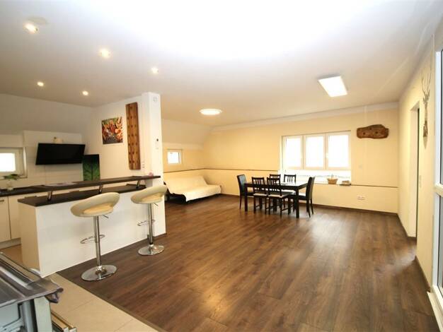 Mehrfamilienhaus zum Kauf 489.000 € 12 Zimmer 200 m² 250 m² Grundstück Großingersheim Ingersheim, Württemberg 74379