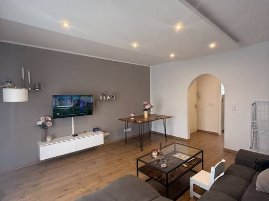 Wohnung zum Kauf 319.000 € 3 Zimmer 80 m² Rüsselsheim Rüsselsheim am Main 65428