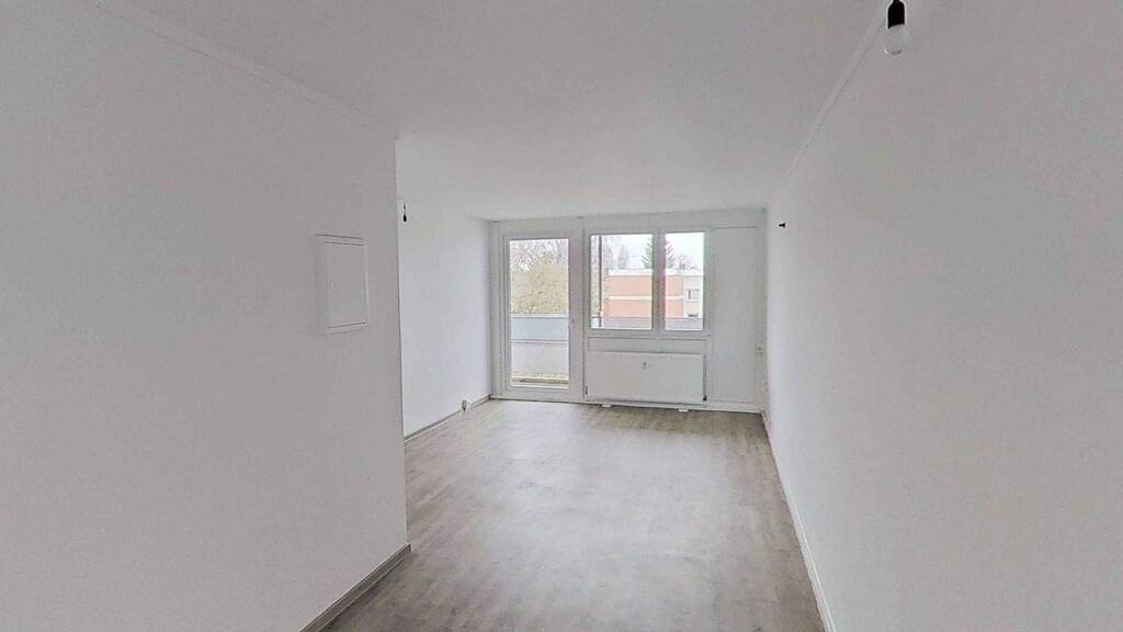 WG-Zimmer zur Miete 699 € 3 Zimmer 83,1 m² 3. Geschoss frei ab sofort Herzog-Ernst-Ring 29 Blumlage Celle 29221