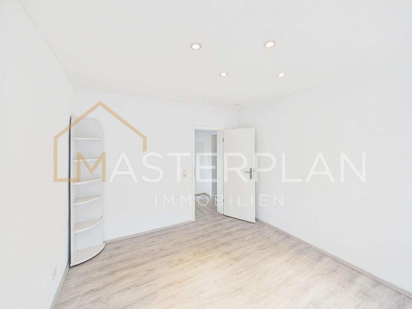 Immobilie in Nalbach - Einzugsbereites EFH mit Garage - Bild 3