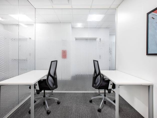 Bürofläche zur Miete provisionsfrei 10 m² Bürofläche Weimarer Straße 6 Wik Kiel 24106