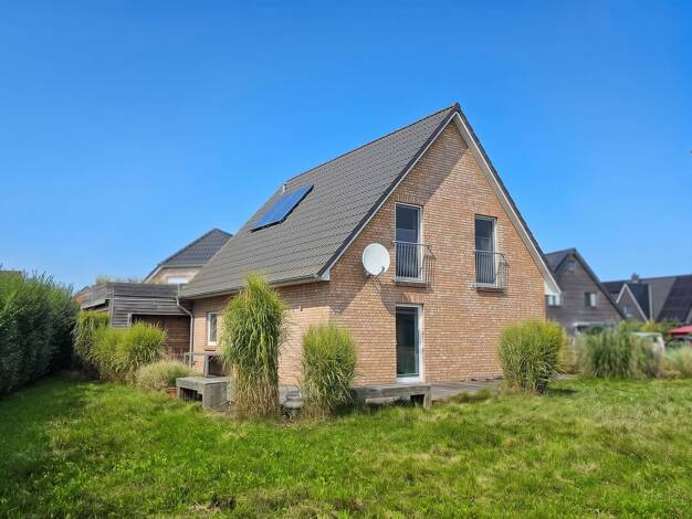 Einfamilienhaus zum Kauf 639.000 € 5 Zimmer 110 m² 506 m² Grundstück Sankt Peter-Ording 25826
