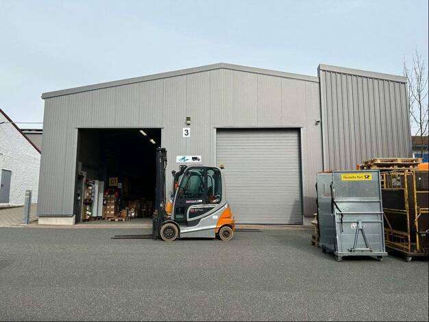 Lagerhalle zur Miete 1.800 € 450 m² Lagerfläche Ansbach 91522