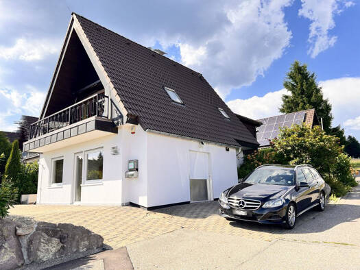 Einfamilienhaus zum Kauf 295.000 € 5 Zimmer 98 m² 287 m² Grundstück Niedergebisbach Herrischried 79737