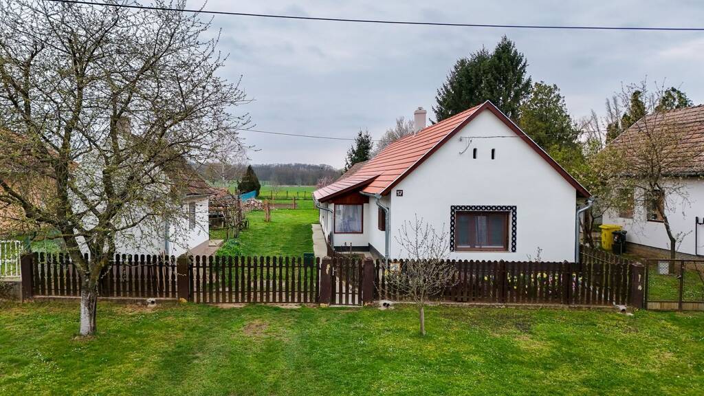 Bauernhaus zum Kauf 146.500 € 3 Zimmer 80 m² 1.150 m² Grundstück frei ab 31.05.2026 Dózsa György Vörs 8711