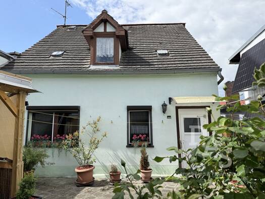 Reihenendhaus zum Kauf 119.000 € 6 Zimmer 140 m² 246 m² Grundstück Barby Barby 39249