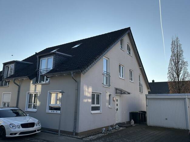 Doppelhaushälfte zum Kauf 415.000 € 4 Zimmer 153,4 m² 239 m² Grundstück Am Beispring 1 a Bad Lippspringe 33175