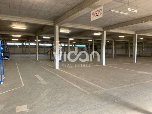 Lagerhalle zur Miete 2.200 m² Lagerfläche teilbar ab 2.250 m² Rheidt Niederkassel 53859