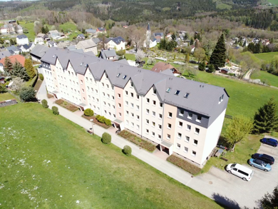Wohnung zur Miete 645 € 5 Zimmer 107,6 m² 1. Geschoss frei ab sofort Sonnenblick 2 Witzschdorf Gornau 09437