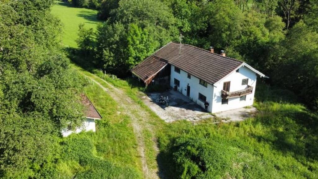Bauernhof zum Kauf 600.000 € 6.040 m² Grundstück Ramsdorf Tittmoning 84529