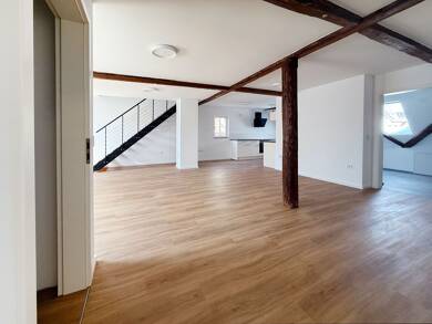 Loft zur Miete 1.200 € 2 Zimmer 97,2 m² Geschoss 2/2 frei ab 01.08.2025 Kitzingen Kitzingen 97318