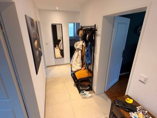 Wohnung zur Miete 1.050 € 3 Zimmer 75 m² Geschoss 1/2 frei ab 02.01.2026 Feucht 90537