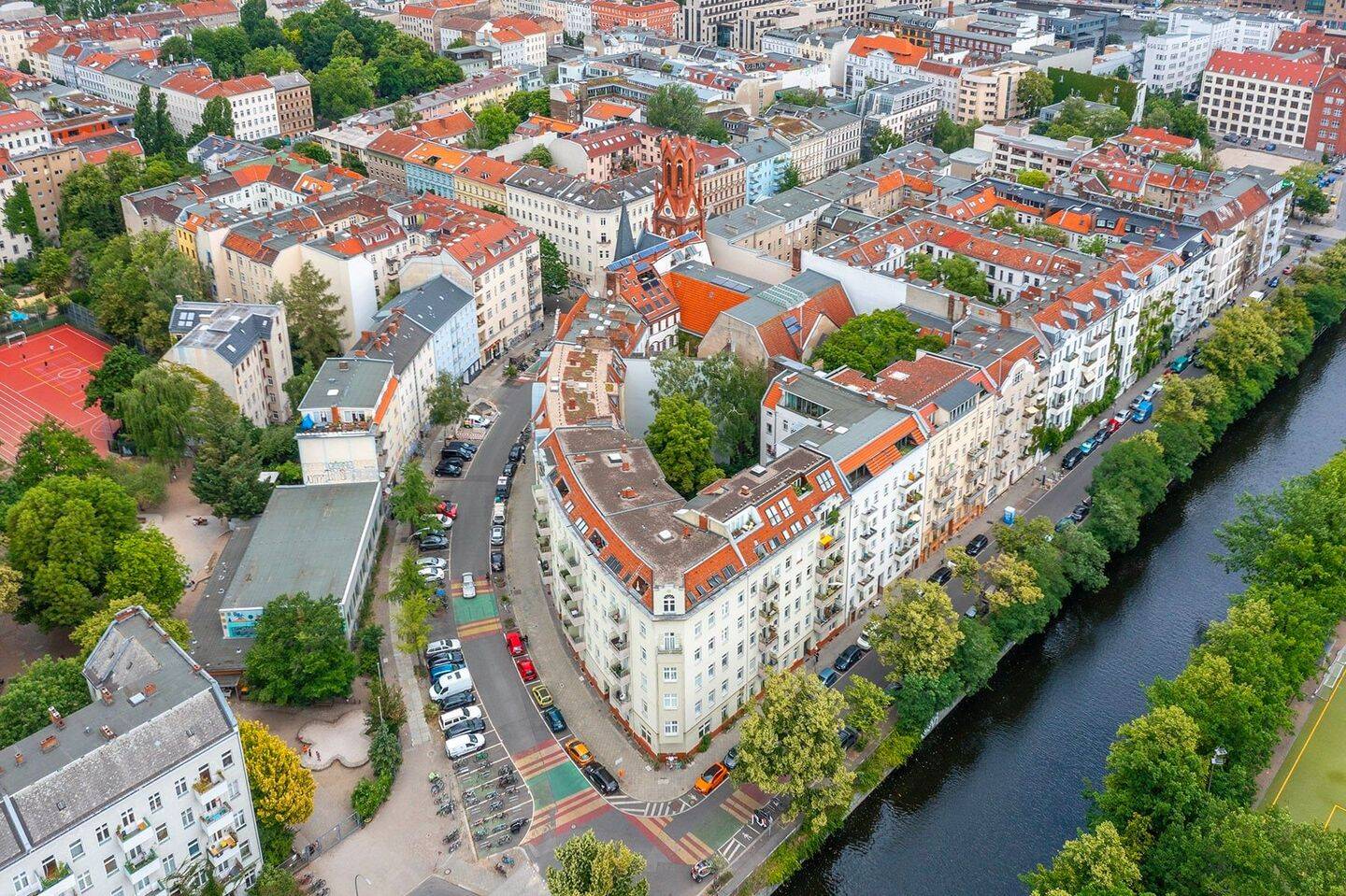 Mehrfamilienhaus zum Kauf, Berlin