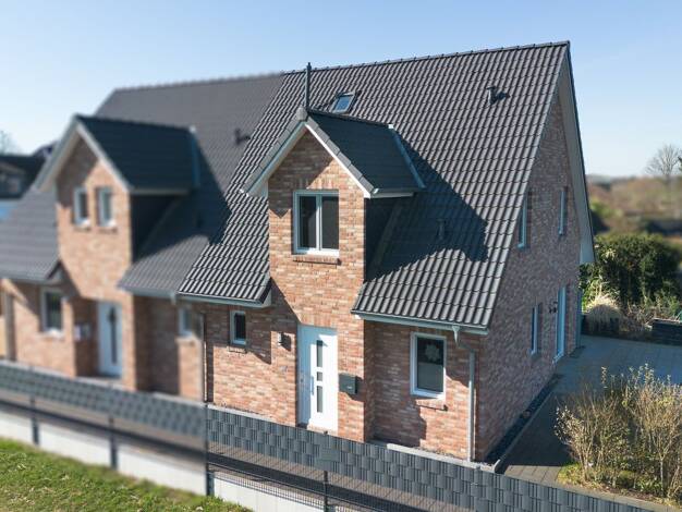 Doppelhaushälfte zum Kauf 560.000 € 4 Zimmer 91 m² 404 m² Grundstück Bönningstedt 25474