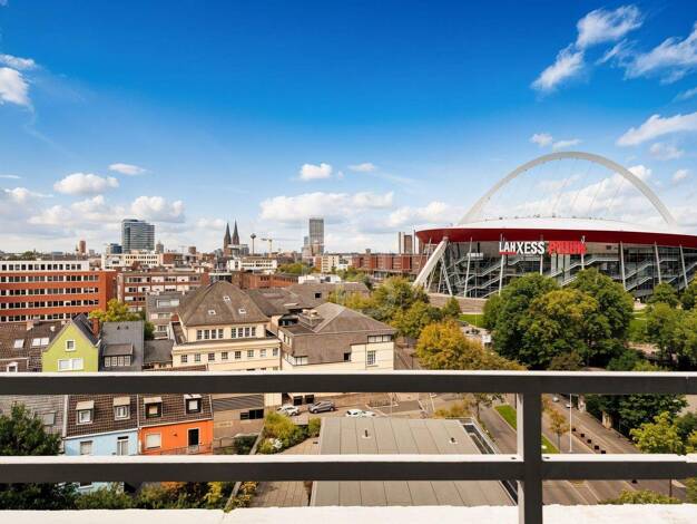 Wohnung zum Kauf 380.000 € 2 Zimmer 65 m² 8. Geschoss Deutz Köln 50679