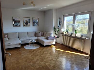 Wohnung zur Miete 750 € 3,5 Zimmer 100 m² Geschoss 1/2 frei ab 01.07.2025 Gutenbergstraße 18 Zewen 3 Trier 54294