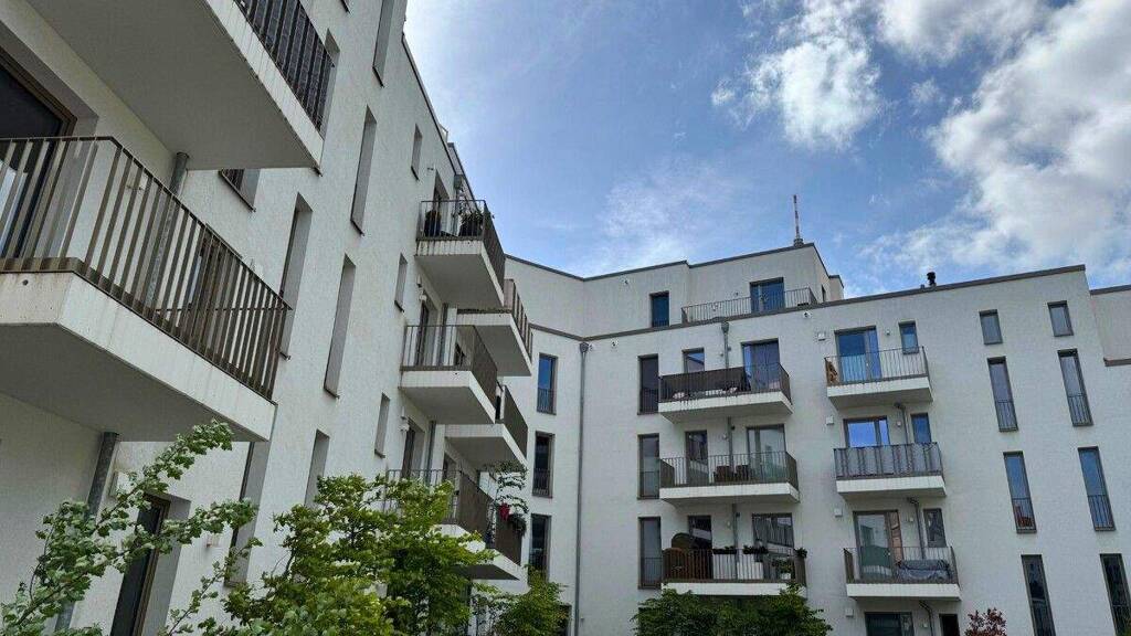 Wohnung zum Kauf 259.000 € 2 Zimmer 64 m² Regensburger Straße Bremen / Findorff 28215