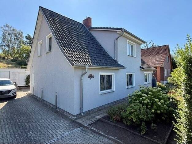Einfamilienhaus zum Kauf 325.000 € 7 Zimmer 160 m² 499 m² Grundstück Bergen Bergen auf Rügen 18528